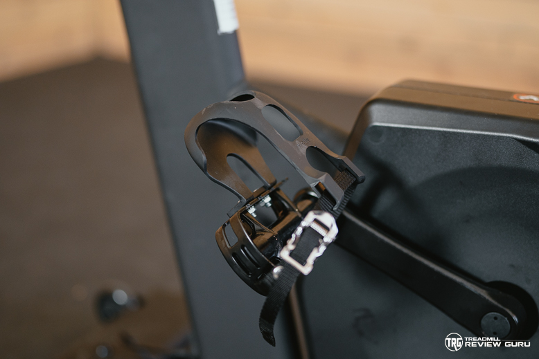 Aviron Fit Bike - pedal