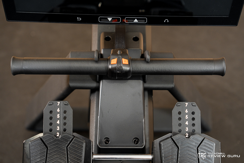 Aviron Strong Rower handle close