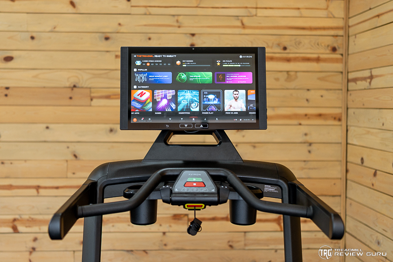 Aviron Victory Treadmill - console