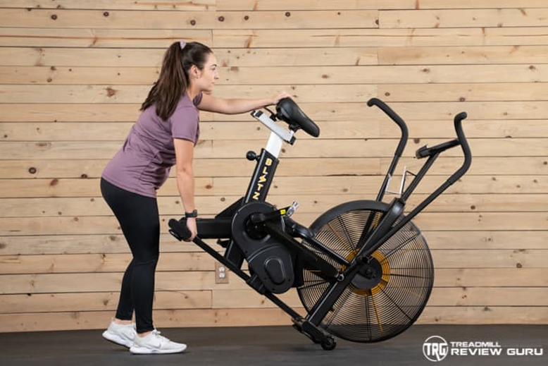 Bells of Steel Blitz lifting and moving