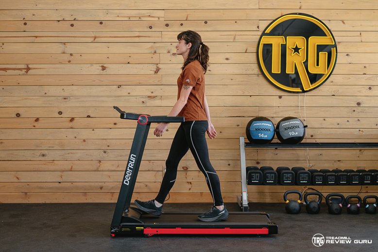 DeerRun A1 Pro - action walk