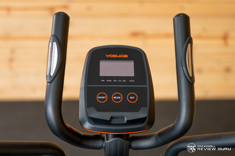 Fed Fitness Glide Select Elliptical - handlebars and console