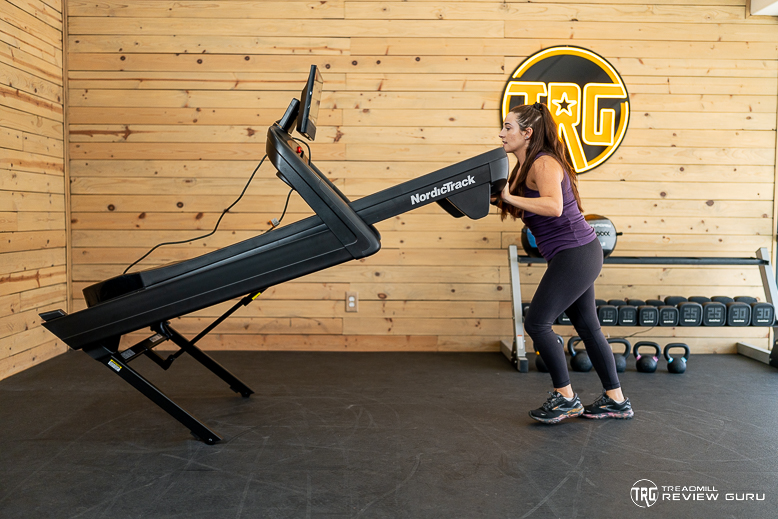 NordicTrack 1750 Folding and Moving