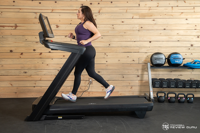 NordicTrack Commercial 1750 Woman Decline Running