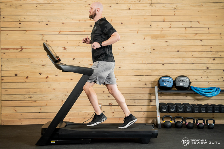 NordicTrack EXP10i - action running