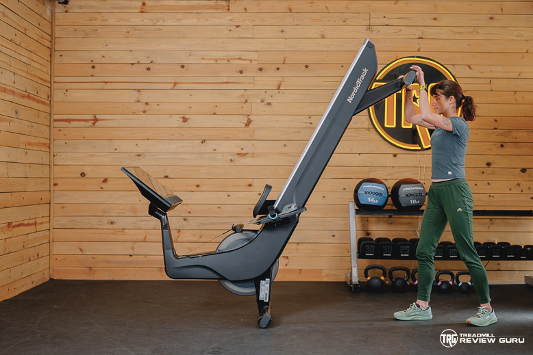 NordicTrack RW900 - moving upright