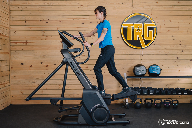 NordicTrack x16 Elliptical - action