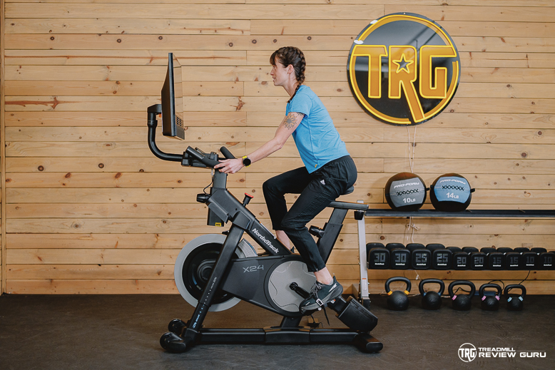 NordicTrack x24 Bike - action incline