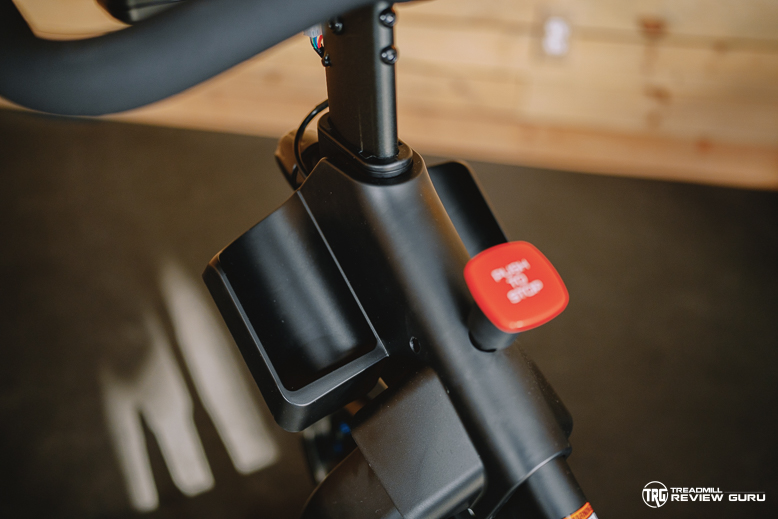 NordicTrack x24 Bike - cup holder