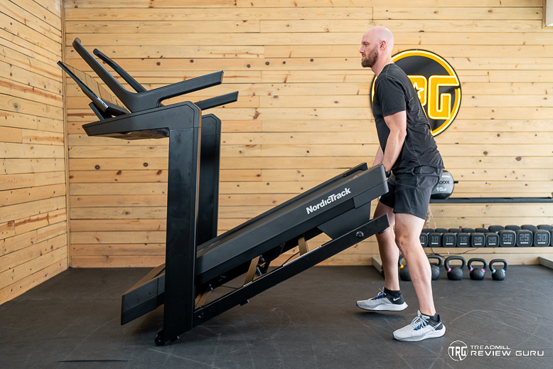 NordicTrack X24 Lifting and moving