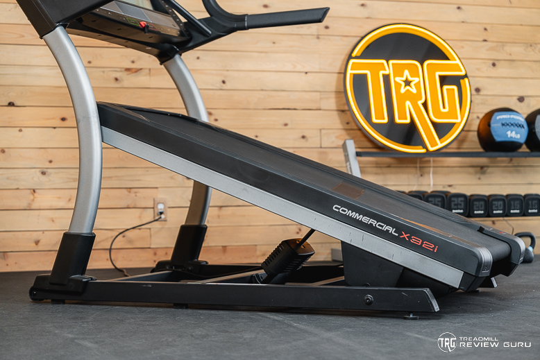 NordicTrack X32i Deck Incline