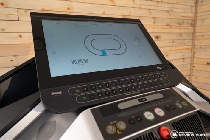 Pro-9000-Treadmill-Touchscreen-Console