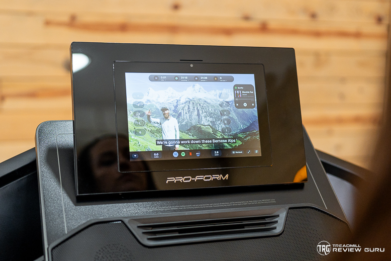 ProForm Carbon Pro 2000  iFIT Outdoor Workout