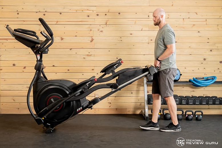 Sole E95 lifting and moving