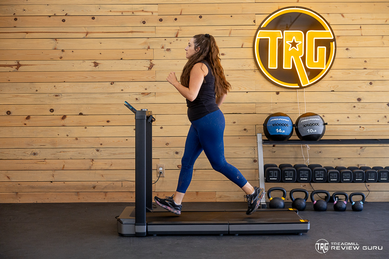 WalkingPad X25 Woman Running