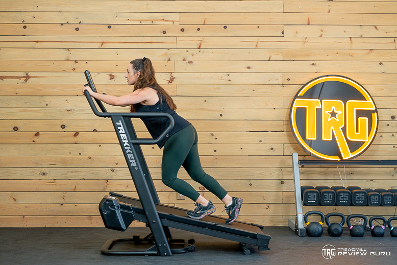 Xebex Trekker Woman Sled Pushing